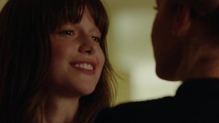 Melissa Benoist – Homeland s01e02